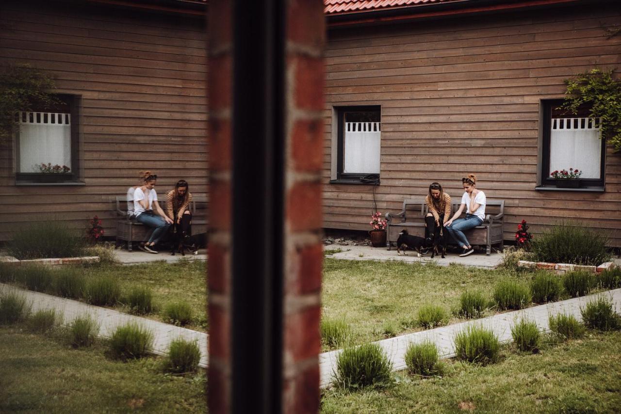 Appartamento Osada Pod Lipa Ostrowice Esterno foto